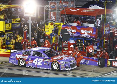 Nascar August Bass Pro Shops Nra Night Race Editorial Photography