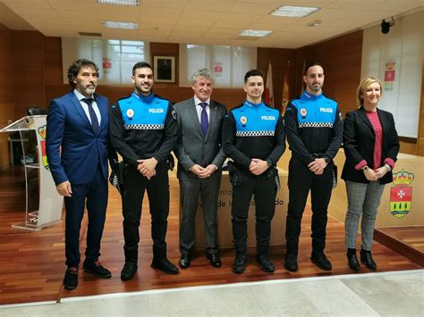 Fotos Toma De Posesi N De Tres Nuevos Agentes En La Polic A Local De