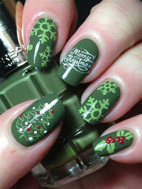 Canadian Nail Fanatic Merry Christmas