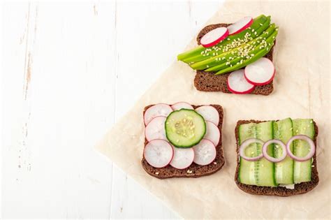 Sandu Che Vegetariano De Superalimento Aberto Diferentes Coberturas