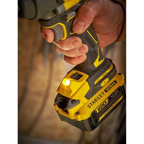 Stanley Fatmax V20 18V Brushless Slagmoersleutel - HoukemaTools