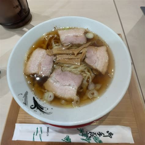 『喜多方ラーメン 970円』七彩飯店のレビュー ラーメンデータベース