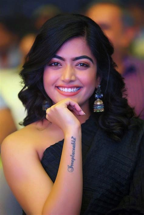 Rashmika Images Hd Photos Rashmika Mandanna Hd Wallpapers And Images