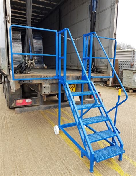 Folding Wing Gate Lorry Trailer Access Steps Steps And Stillages