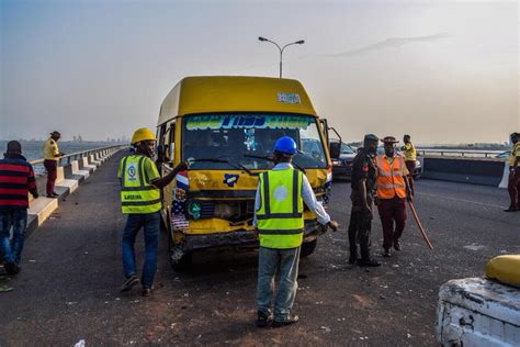 Lasema Rescues Accident Victims On 3rd Mainland Bridge Lagos Travel