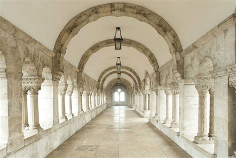 White Arches – Print A Wallpaper