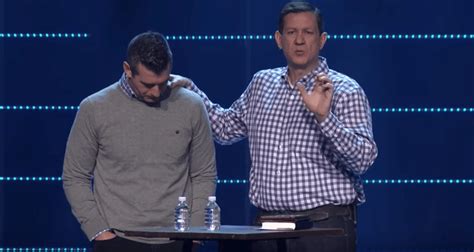 Pastor Andy Savage Gets Standing Ovation For Admitting To Sex Assault