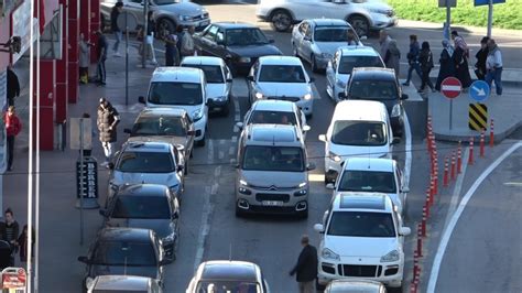 Samsun Da Trafikte Yol Verme Gerginli I