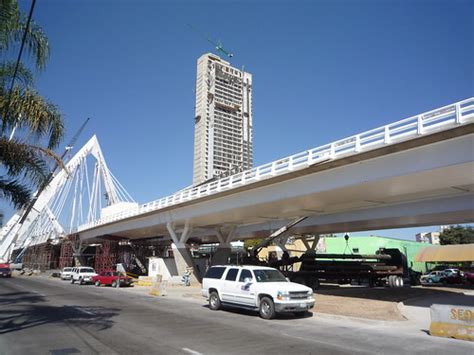 Hotel RIU Guadalajara Y El Puente Atirantado Matute Remus Flickr