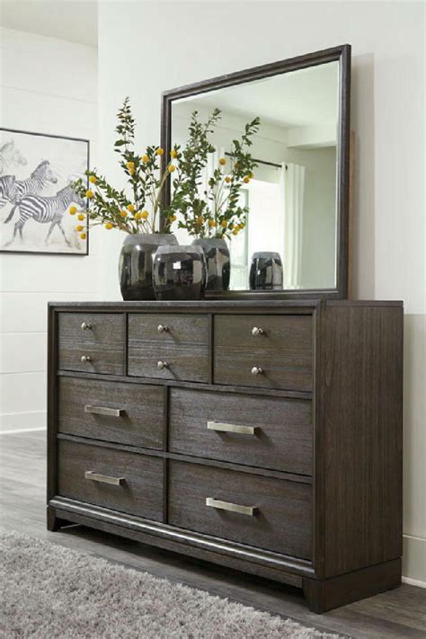 Bedroom Dressers for Sale on Credit | Grand Furniture