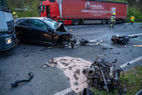 Nahe Strullendorf Tödlicher Unfall im Landkreis Bamberg Oberfranken