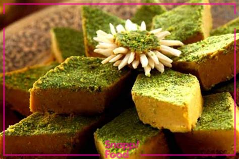 طرز تهیه حلوا نخودچی به دو روش ساده و قالبی مجله اسنپ فود