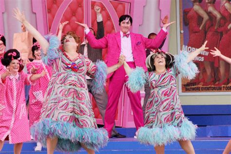 Broadway.com | Photo 10 of 39 | Good Morning Hollywood! Hairspray Stars Marissa Jaret Winokur ...