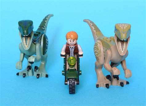 LEGO 75917 Raptor Rampage Review Brickset