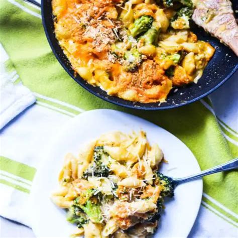 Spicy Skillet Broccoli Mac And Cheese - Old American Recipes