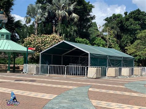 Photos Hong Kong Disneyland Relocates Temperature Screening Tents To