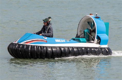 Hovercraft Cruise Video – The British Hovercraft Company | British ...