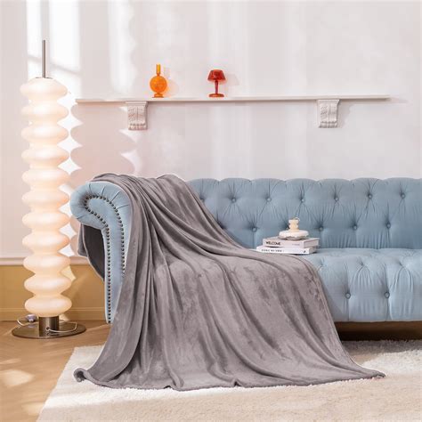 Ruikasi Fleece Gray Blanket Twin Fluffy Twin Size Blanket For Sofa