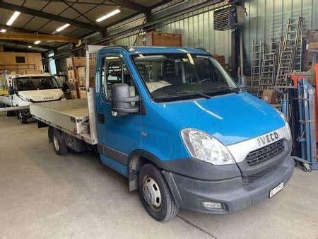 Iveco Daily Iveco Daily Mit Ladekran Occasion Le Parking