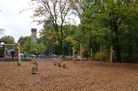 Noch mehr Spielgeräte am Toelleturm Barmer Verschönerungsverein