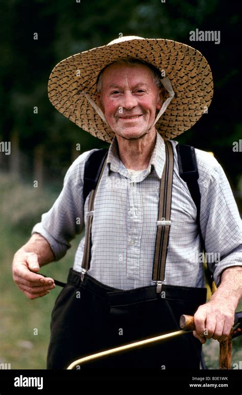 Portrait Of Old Farmer Hi Res Stock Photography And Images Alamy