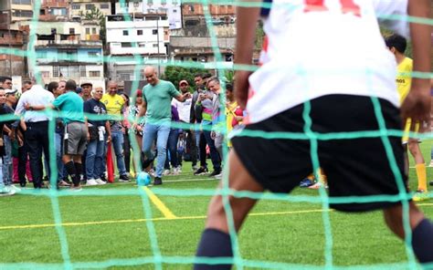 Polideportivo Mesuca Estrena Cancha De F Tbol De Grama Artificial