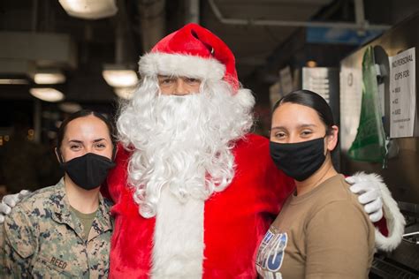 DVIDS Images 15th MEU Marines Sailors Celebrate Christmas Aboard