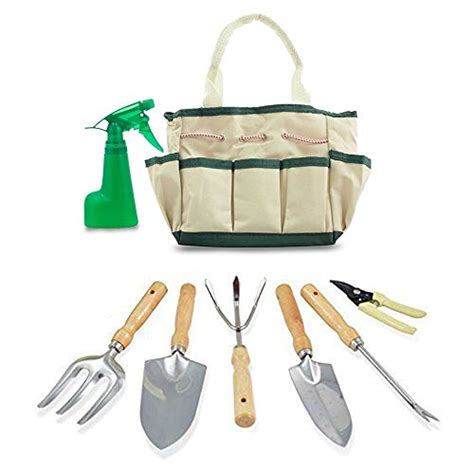 Our Favorite Garden Tools T Sets Give A Unique T