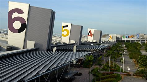 Singapore Expo Convention And Exhibition Centre And Max Atria Visit