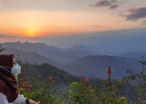 Puncak Suroloyo Keindahan Puncak Tersembunyi Di Perbukitan Menoreh