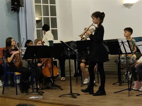 Présentation dinstruments Ecole élémentaire Jules Ferry de Clermont