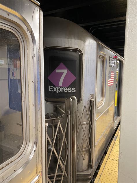 R62A 7 Express train : r/nycrail