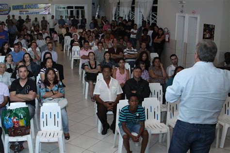 Reuni O Popula O Valdeci Chiranha E O Deputado Gil A Flickr