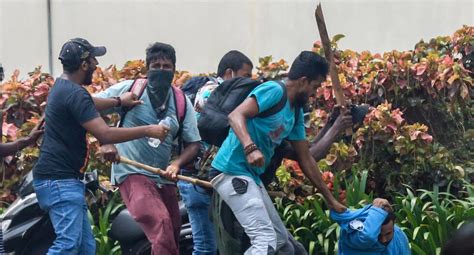 Sri Lankan Pm Resigns After Violent Clashes During Anti Government