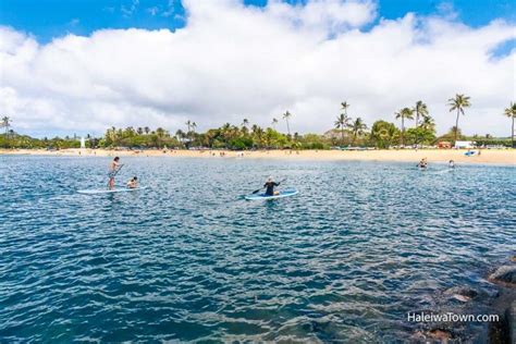 Haleiwa Beach Park, Oahu, Hawaii (What to See and Do) - Haleiwa Town