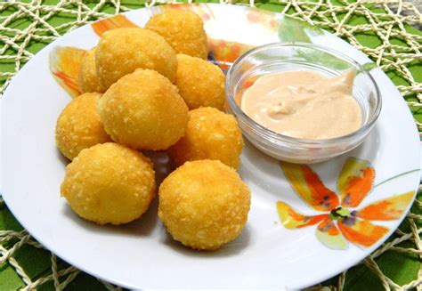 Bolitas De Queso Fried Cheese Balls Cheese Ball Cheese Fries Food