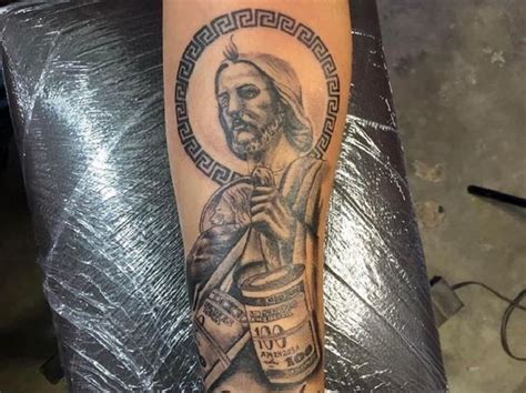 Tatuajes De San Judas Tadeo Varias Ideas Y Su Gran Simbolismo