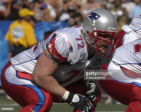 Matt Light Patriots Photos and Premium High Res Pictures - Getty Images