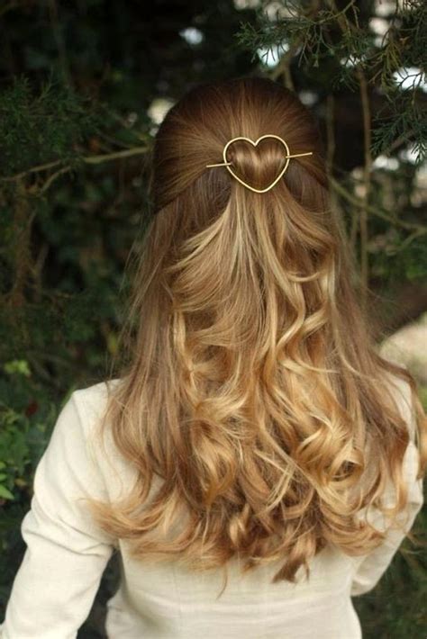 30 Hair Barrettes Ideas to Wear with Any Hairstyles | LoveHairStyles.com