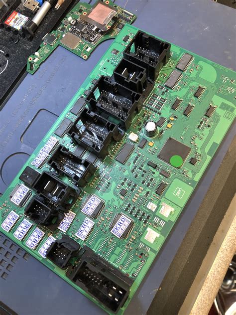 Mercedes Benz Rear Sam Module Replace 6