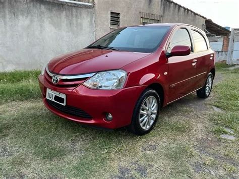 TOYOTA ETIOS Usados E Novos