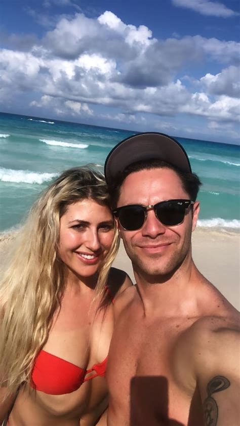 Emma Slater And Sasha Farber In Cancun March Popsugar Celebrity Uk