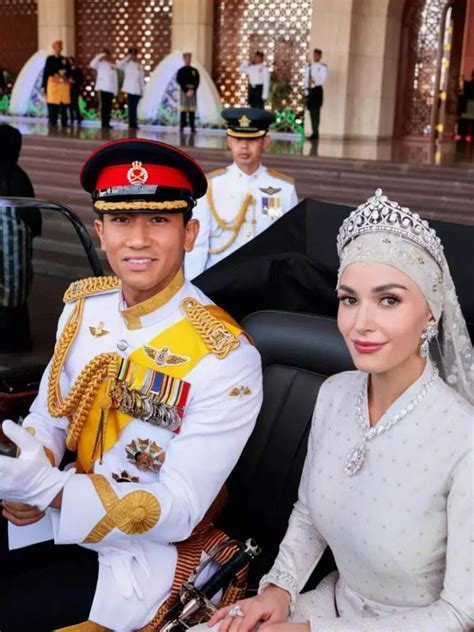 Stylish Wedding Photos Of Prince Of Brunei Abdul Mateen And Yang Mulia