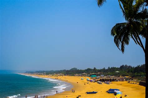 Candolim Beach in Goa - PixaHive