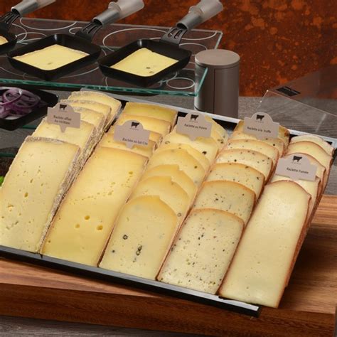 Plateau De Raclette Pour Personnes Le Bar Raclettes