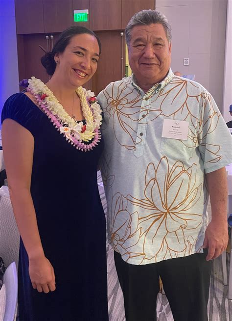 Dr. Kapua Chandler Honored at 40 Under 40 Banquet — Namahana School