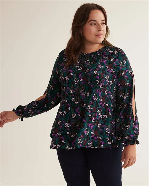 Responsible Black Floral Pleated Swing Blouse Penningtons