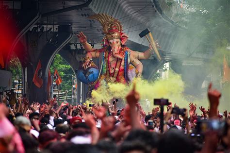 Ganesh Chaturthi festival in Mumbai