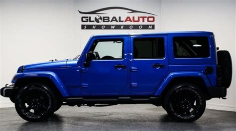 2014 Jeep Wrangler Unlimited Sahara 33763 Miles Hydro Blue Pearl Coat 4D Sport U - 1C4HJWEG8EL304899