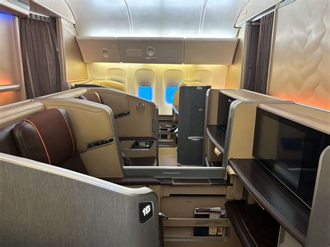 Review: Singapore Airlines 777 First Class (CGK-SIN)